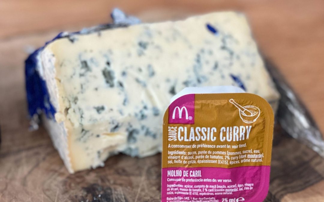 Blue Cheese & Curry Sauce – It’s So Wrong, But Oh So Right